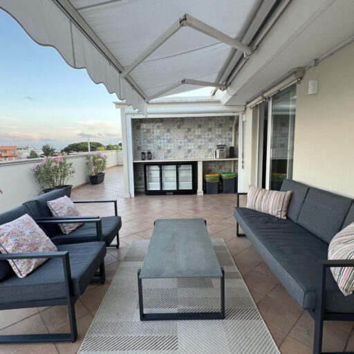 Loungedel